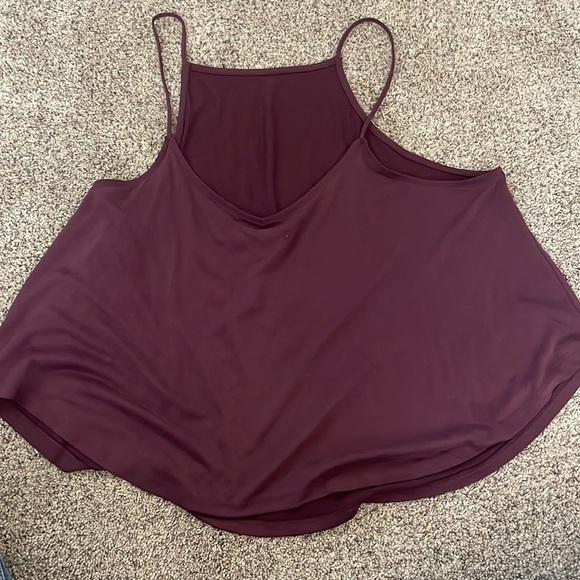 Silence + noise purple crop tank top medium - Picture 3 of 4